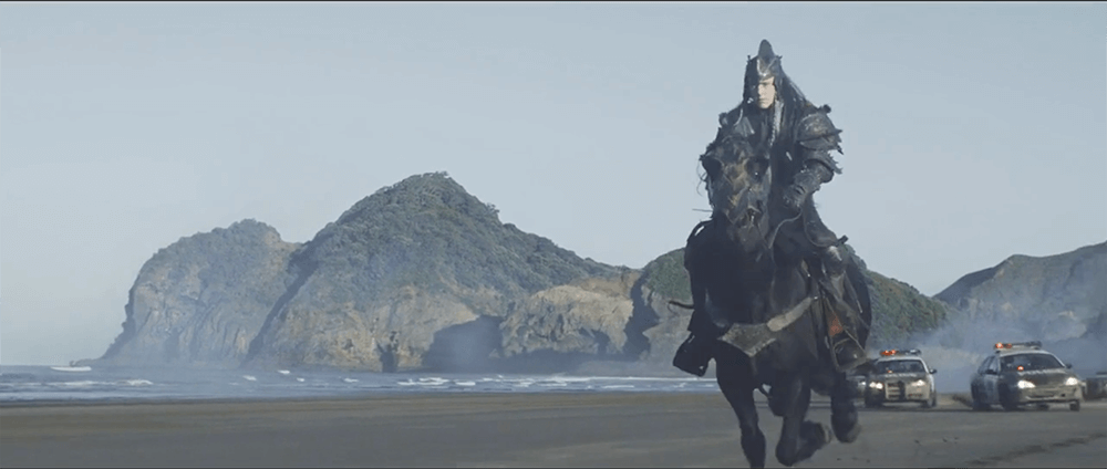 SAMSUNG – The Charge
